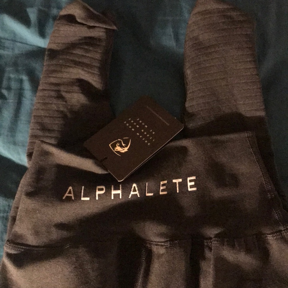 Alphalete leggings